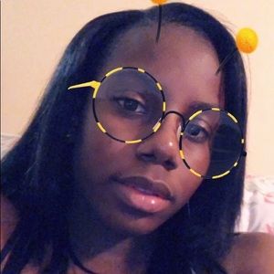 Meet your Posher, Jamalia